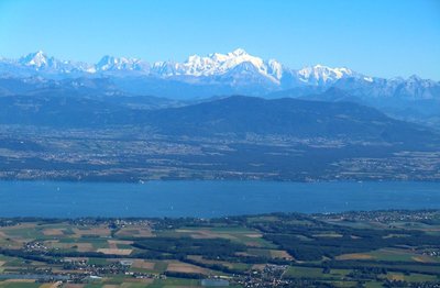 Point de vue au sommet de la Dôle